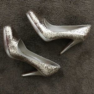 Glitter gold Nine West Heels sz 8.5 BRAND NEW